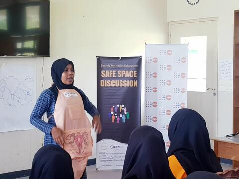 Aisha from SHE informs young girls on the female anatomy and menstrual health